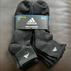 adidas Men's Black Cushioned Athletic Socks - 6 Pack